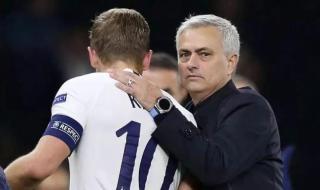 穆里尼奥曼联三冠王 穆里尼奥曼联三冠王